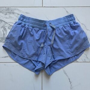 Lululemon Hydrangea Blue Hotty Hot Shorts 2.5" sz 6